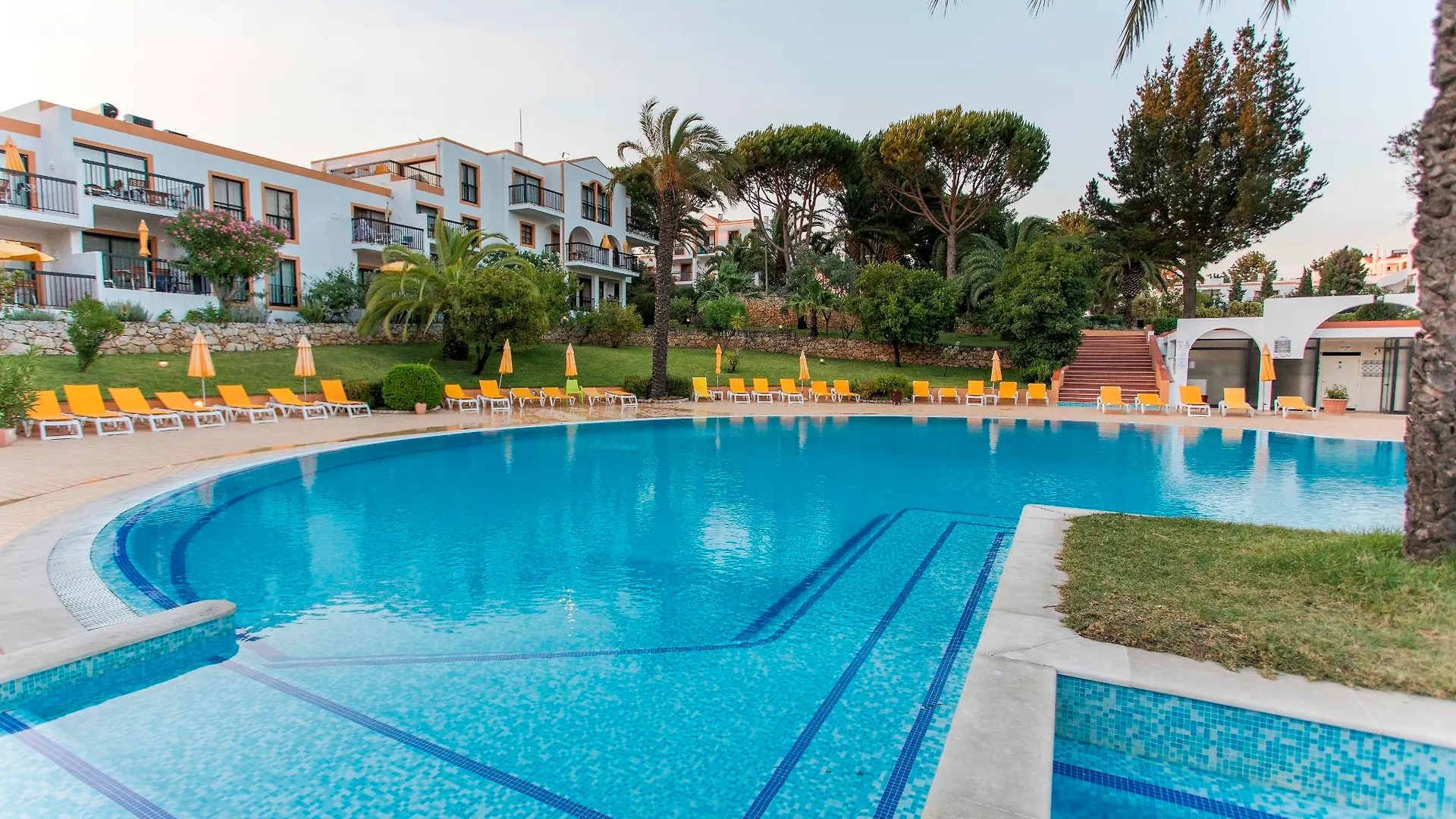 Aparthotel Alfagar Village Albufeira